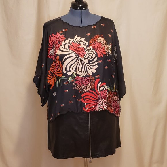 Johnny Was Silk Shirt, Size Large - Picture 5 of 9